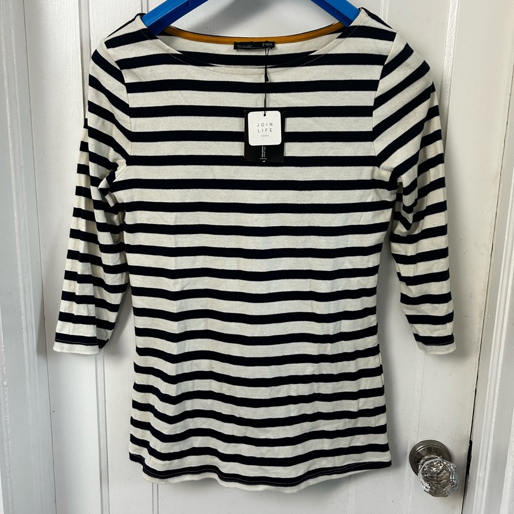 Zara Black and White Striped Long Sleeve Top